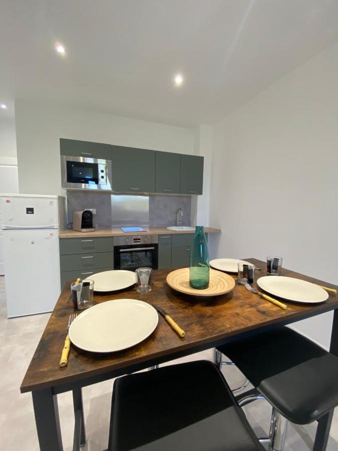 La Cle - Climatisation - Wifi - Port Et Gare Apartment ตูลง ภายนอก รูปภาพ