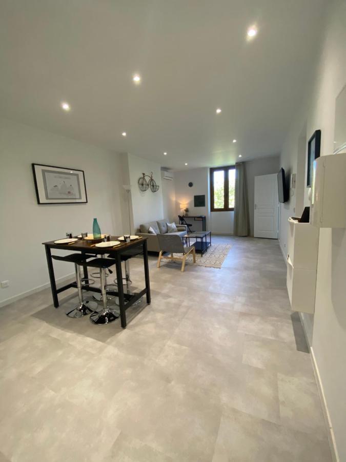 La Cle - Climatisation - Wifi - Port Et Gare Apartment ตูลง ภายนอก รูปภาพ