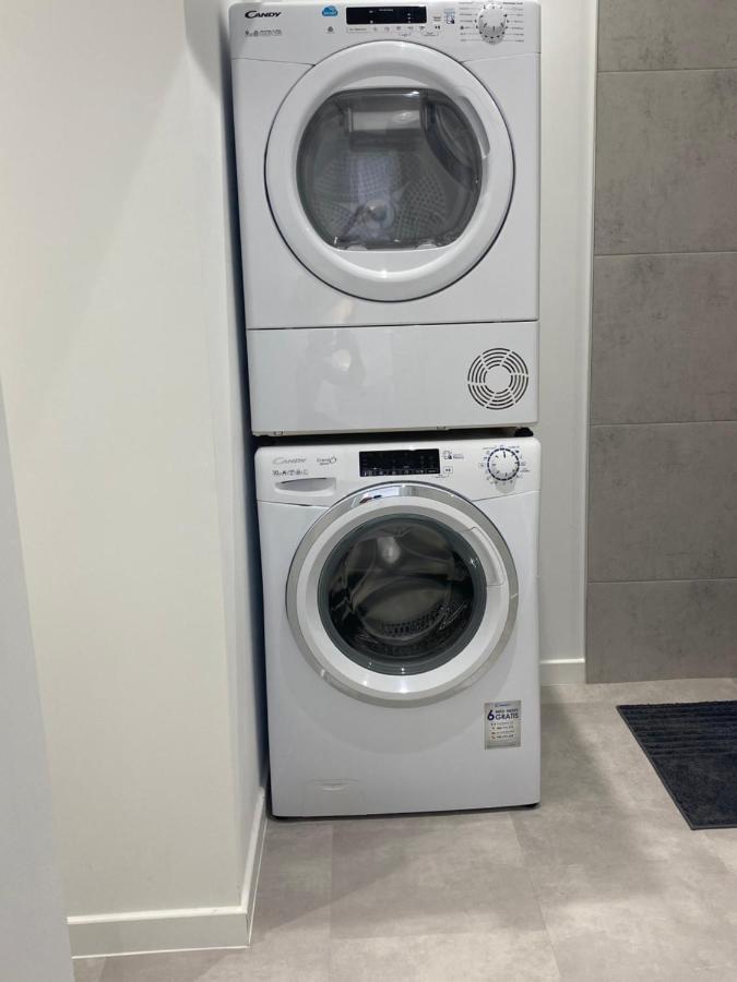 La Cle - Climatisation - Wifi - Port Et Gare Apartment ตูลง ภายนอก รูปภาพ